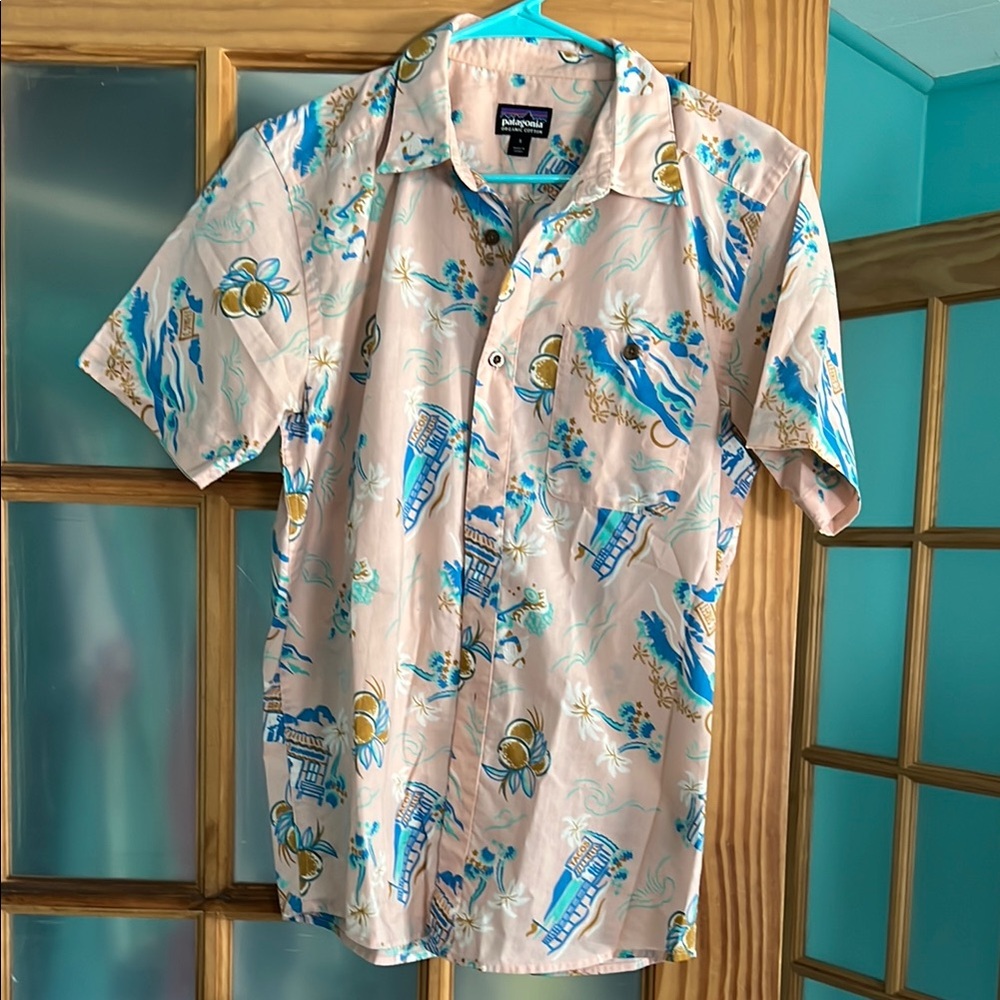 Patagonia Pataloha shirt.
